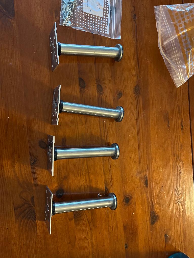 2x 4 IKEA Capita meubelpoten 16 cm, 100 tot 250 mm, Gebruikt, Overige typen, Ophalen of Verzenden