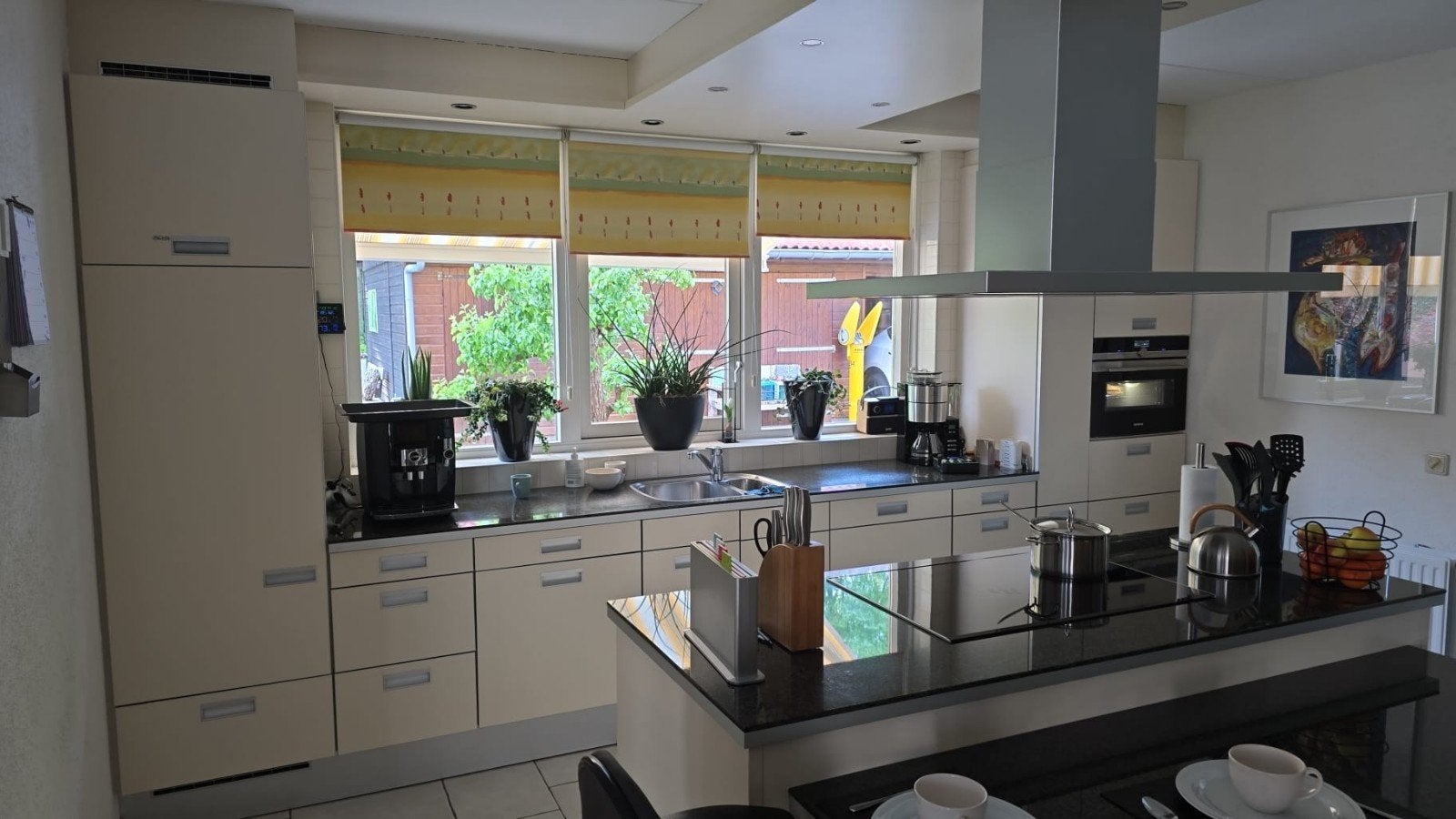 Complete keuken met inbouwapparatuur, Huis en Inrichting, Keuken | Complete keukens, Ophalen, Gebruikt, Graniet of Steen