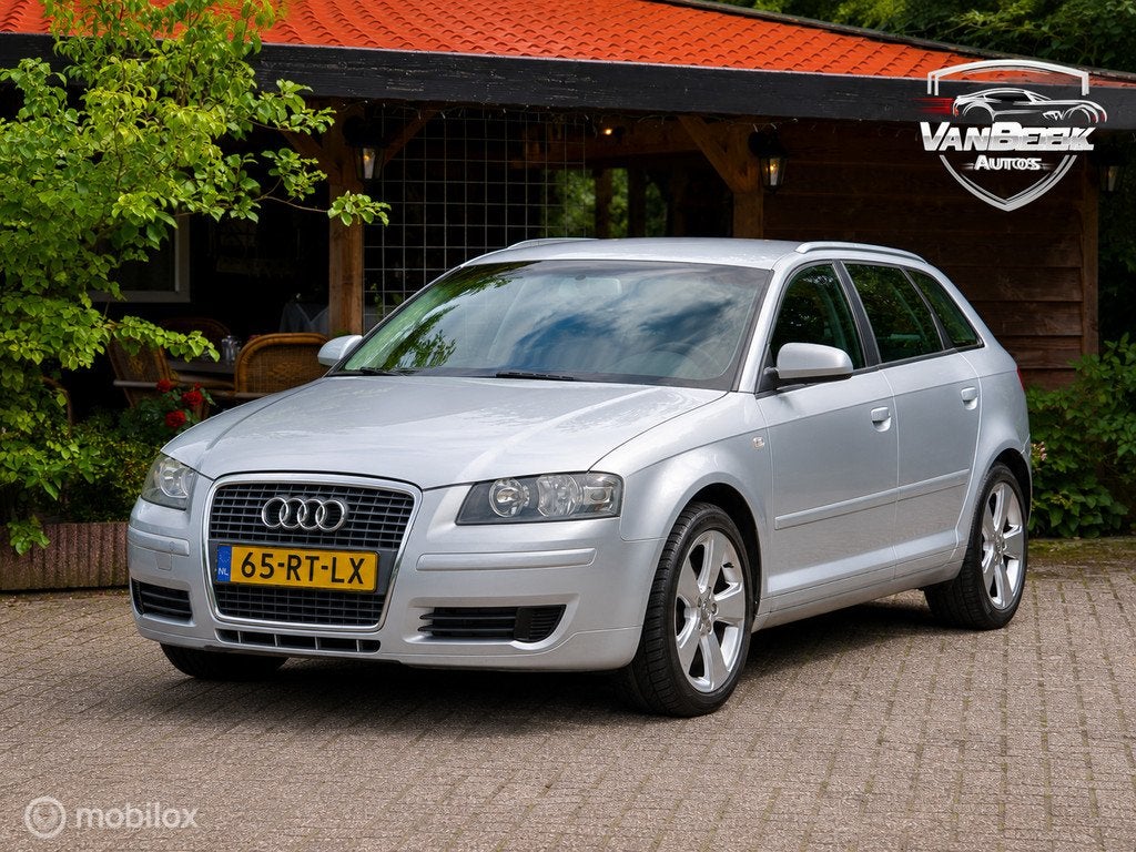 Audi A3 1.6 Ambiente apk Airco Facelift, Auto's, Audi, Bedrijf, Te koop, A3, ABS, Airbags, Alarm, Centrale vergrendeling, Cruise Control