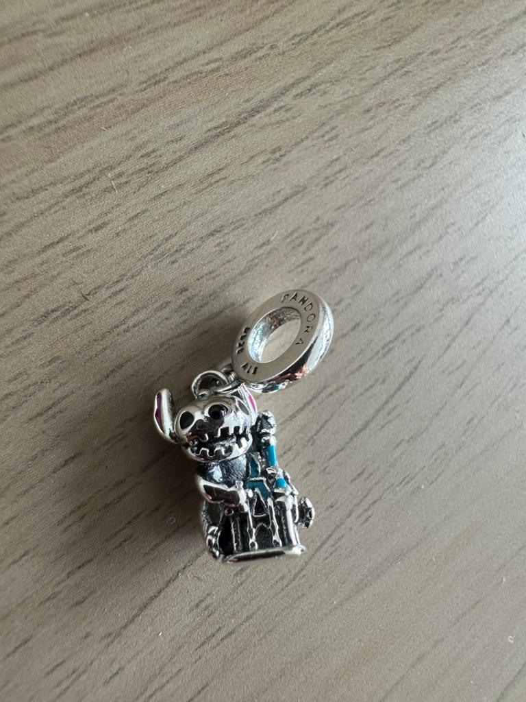 Pandora disney bedel, Ophalen of Verzenden, Zo goed als nieuw, Zilver, Pandora