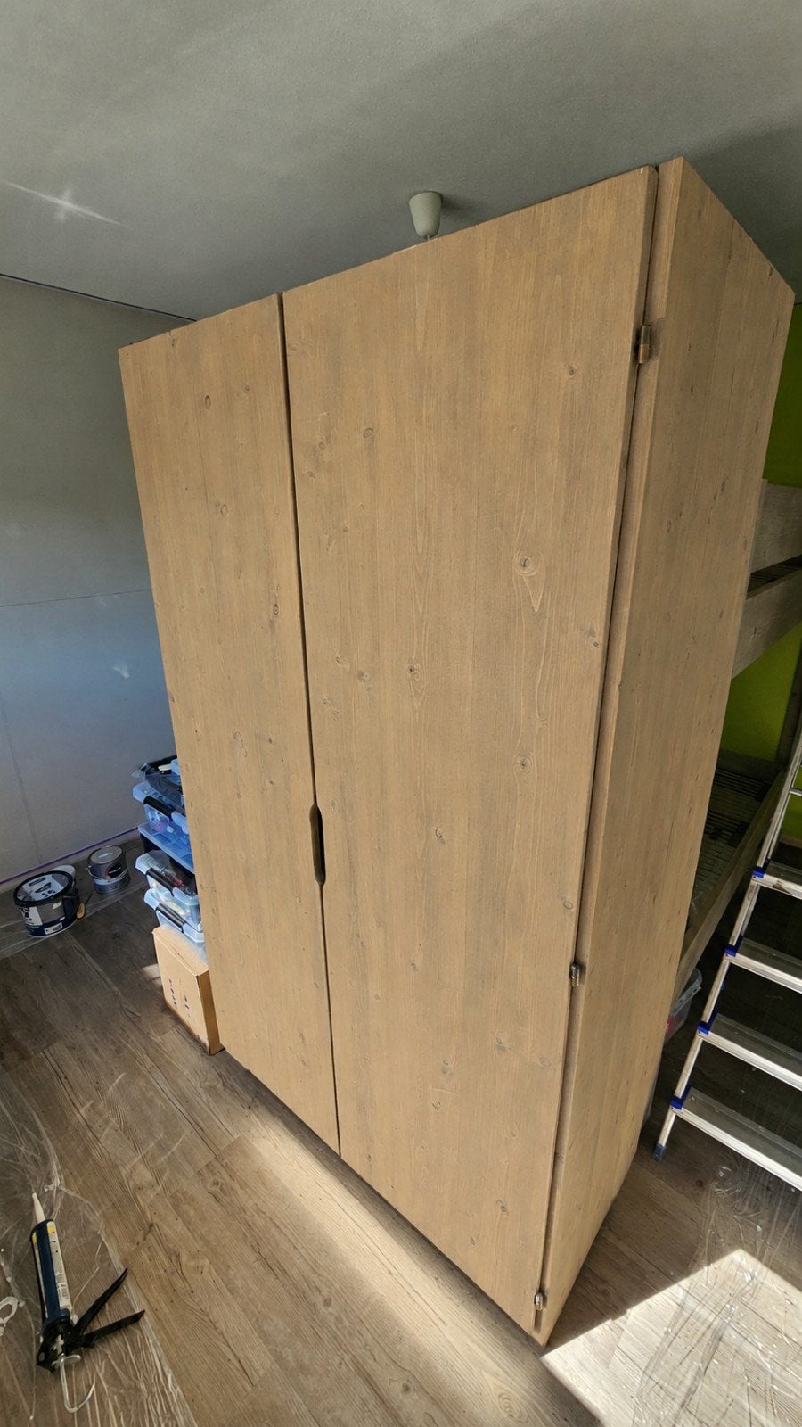 Steigerhouten kledingkast, Ophalen, Met deur(en), 200 cm of meer, Zo goed als nieuw
