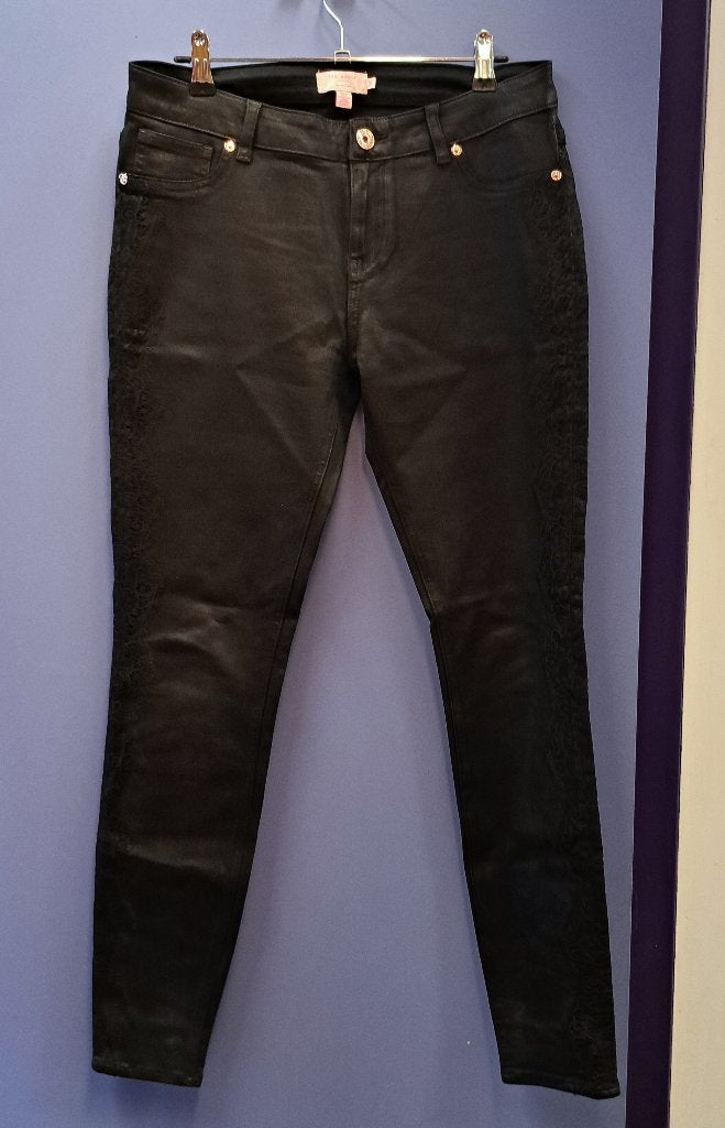 Ted Baker nieuwe zwarte coated jeans met kant maat 30 50295