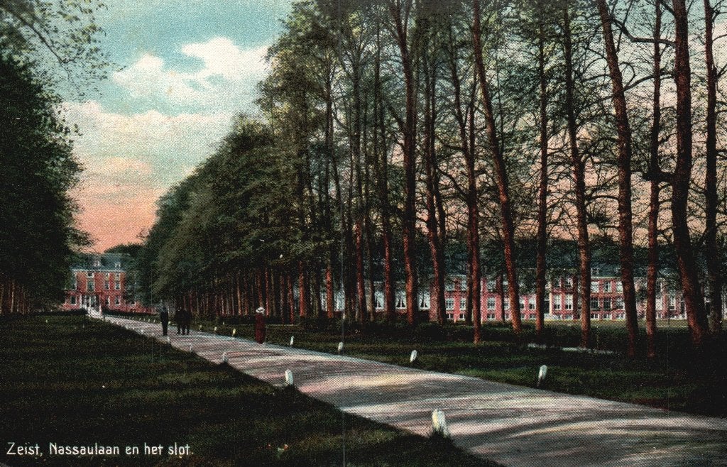 Zeist, Nassaulaan en het Slot (1915) 129172, Ophalen of Verzenden, Voor 1920, Gelopen, Utrecht