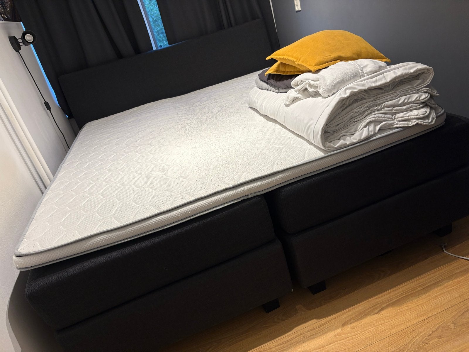 Swiss Sense Tweepers.boxspring (matras en topper) 180 x 210, Ophalen, Gebruikt, 210 cm, Tweepersoons