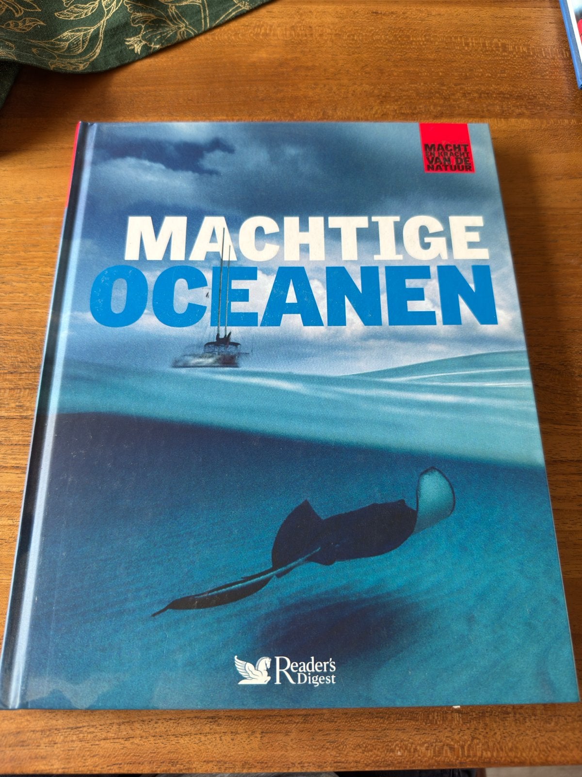 Machtige Oceanen, Ophalen of Verzenden, Zo goed als nieuw, Natuur algemeen
