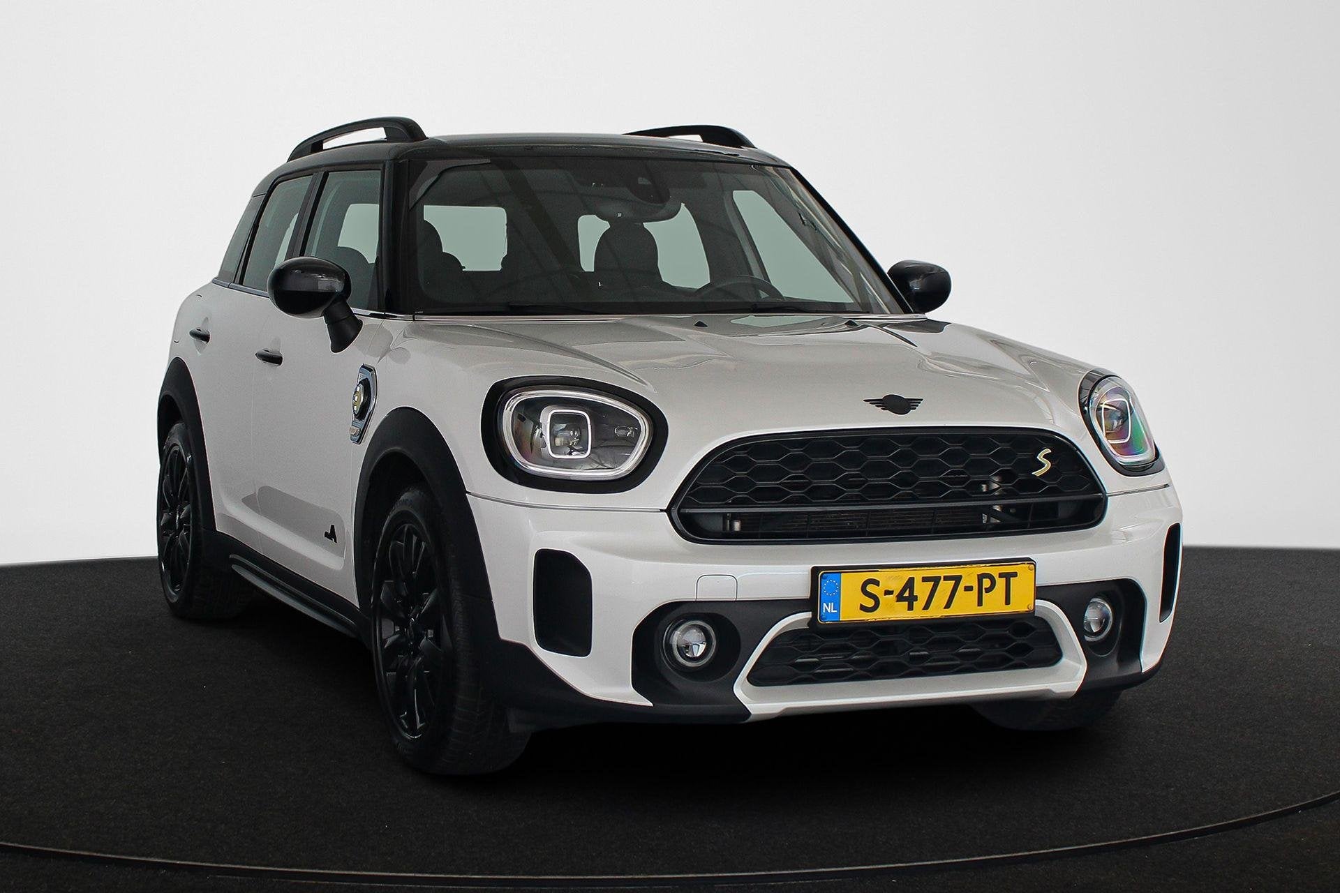 MINI Countryman 1.5 Cooper S E ALL4 Classic Stoelverwarming, Auto's, Mini, Gebruikt, Countryman, Wit, Bedrijf