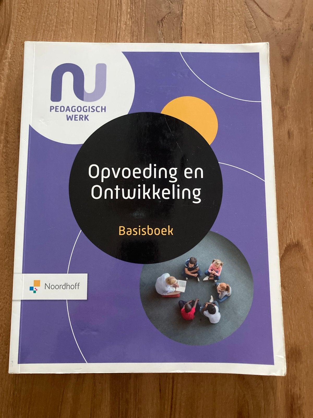 Opvoeding en Ontwikkeling Basisboek - Pedagogisch Werk, Ophalen of Verzenden, Gamma, Zo goed als nieuw, MBO
