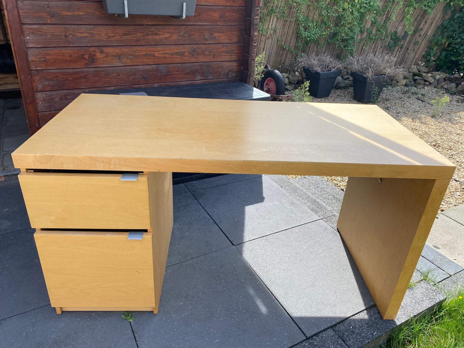 Houten bureau met lades en kastje - 140x65 cm, Ophalen of Verzenden, Zo goed als nieuw