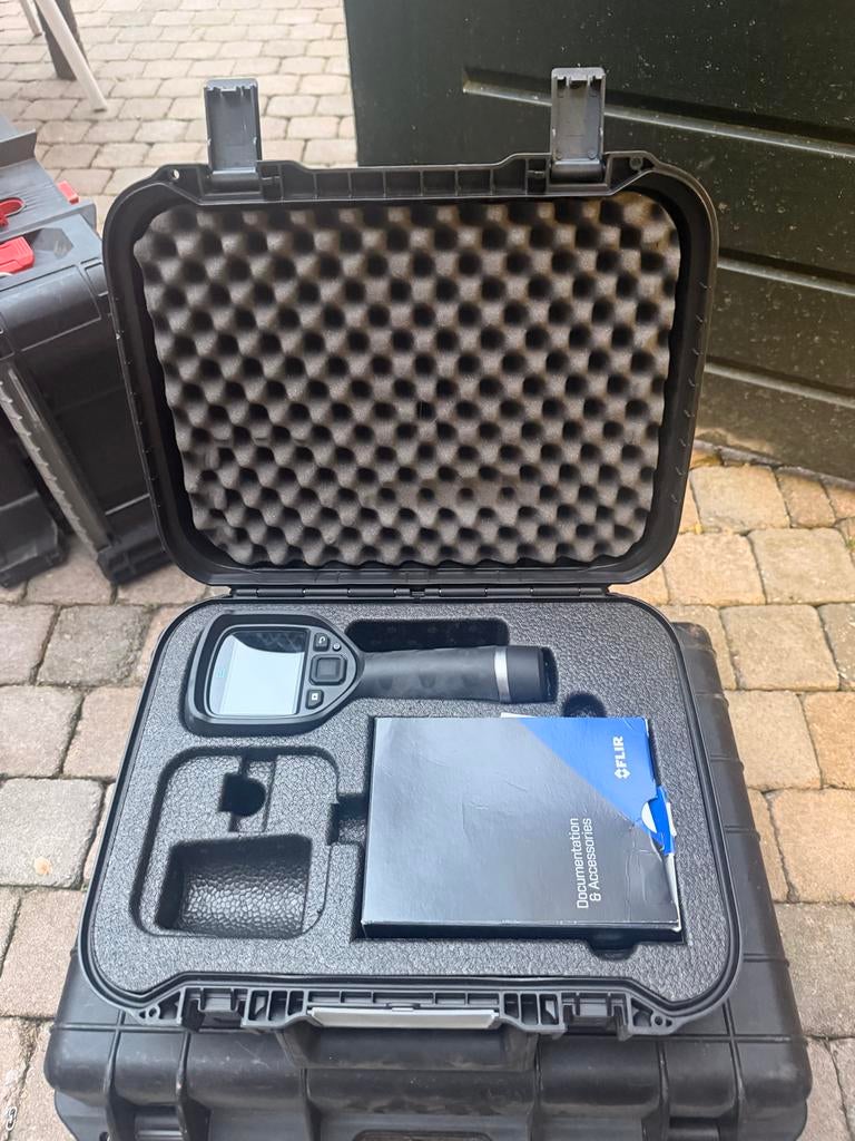 FLIR E5 warmtebeeldcamera in koffer, Doe-het-zelf en Verbouw, Meetapparatuur, Zo goed als nieuw, Temperatuur, Ophalen of Verzenden