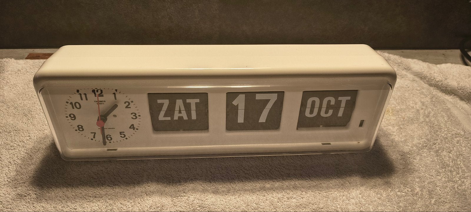 Twemco BQ-38 Kalenderklok  Retro dementie slecht ziende klok, Ophalen, Gebruikt