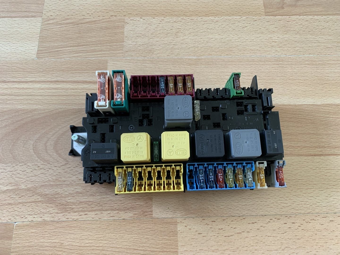 zekeringkast motorruimte mercedes vito 447 / CLA A2469067100, Auto-onderdelen, Gebruikt, -, Ophalen of Verzenden, -