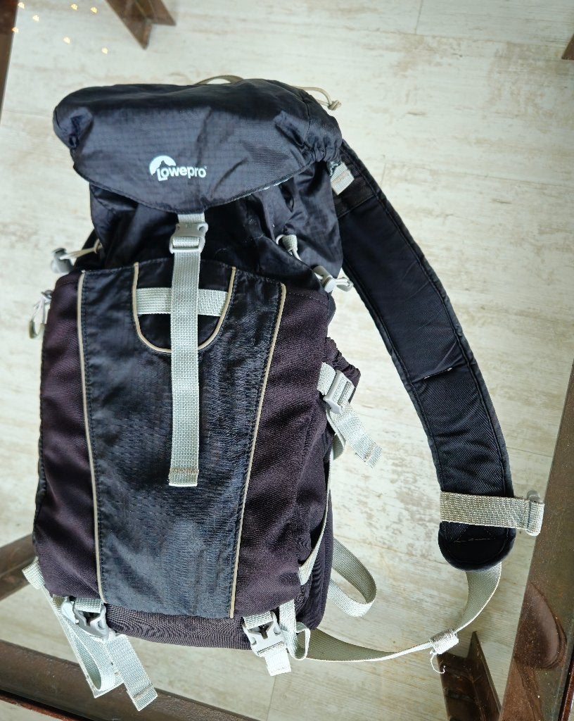 Lowepro Photo Sport Sling 100 AW Black, Ophalen of Verzenden, Gebruikt, Rugtas, Lowepro