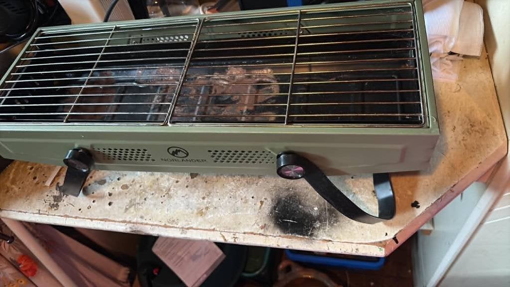 norlander Sate BBQ incl 49 metalen sate stokjes, Ophalen of Verzenden, Gebruikt, Norländer
