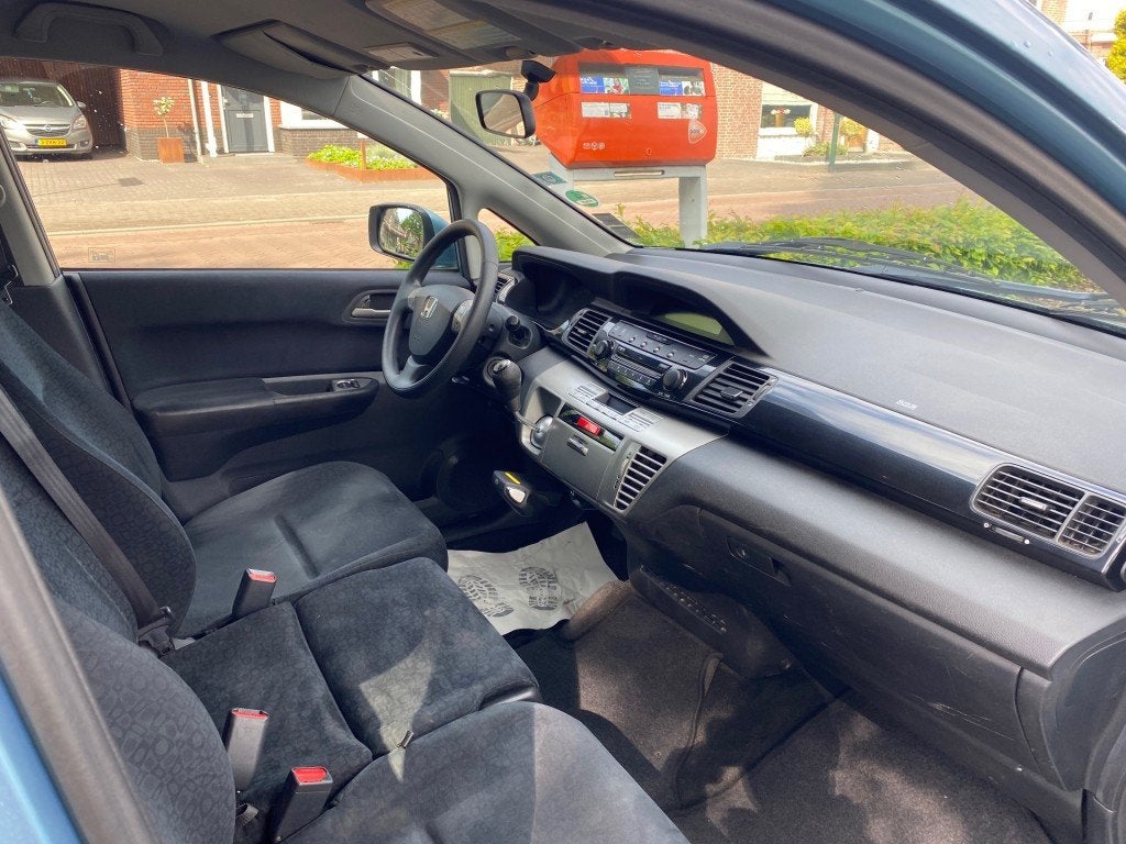 Honda FR-V 2.0I COMFORT 6 ZITTER / AIRCO-ECC / PDC / RADIO-C, Auto's, Honda, Voorwielaandrijving, 1998 cc, Gebruikt, Blauw