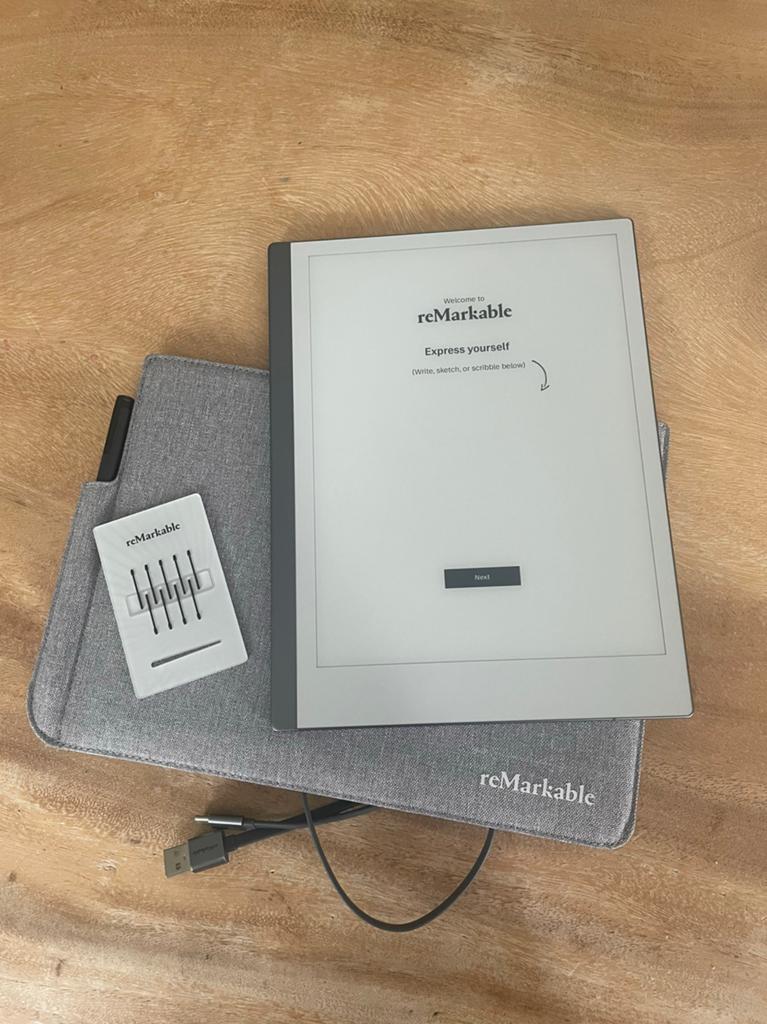 ReMarkable 2 complete set met grijze hoes, Computers en Software, Tekentablets, Ophalen, Zo goed als nieuw