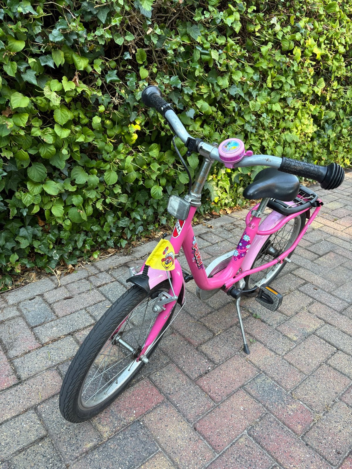 Roze Puky kinderfiets 18 inch met terugtraprem, Fietsen en Brommers, Fietsen | Kinderfietsjes, Ophalen, Gebruikt, Terugtraprem