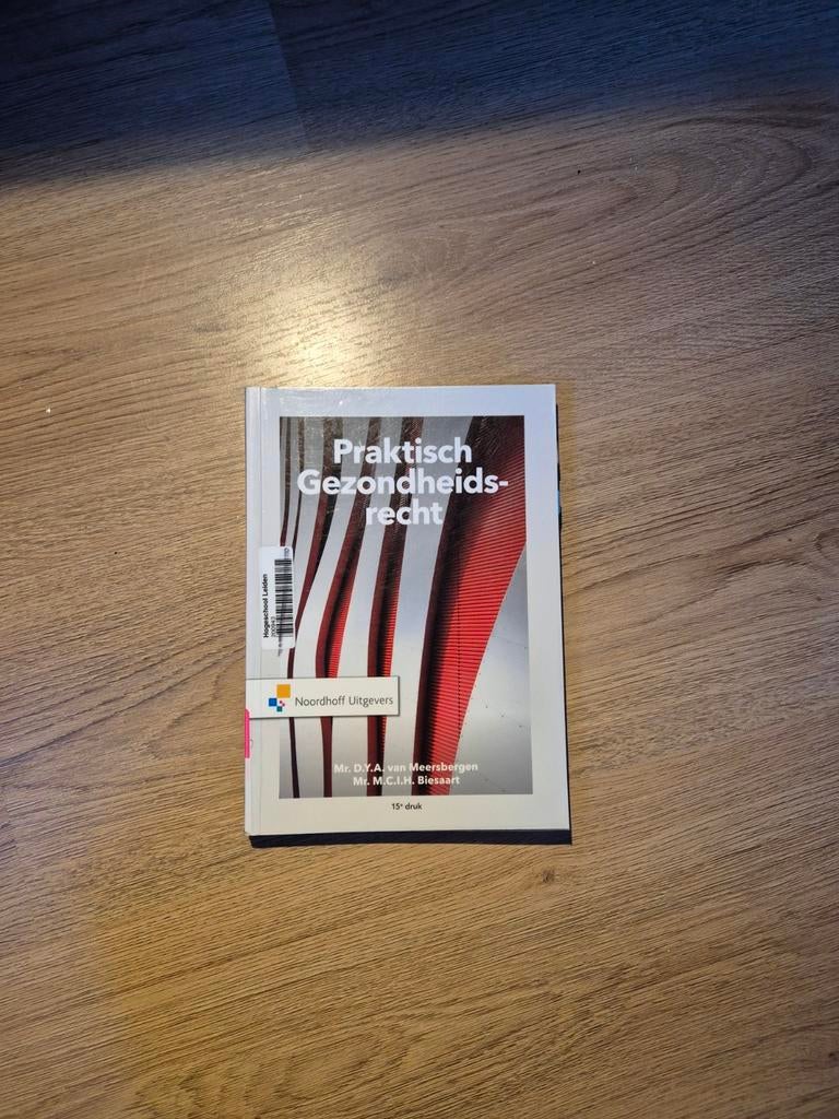 Praktisch Gezondheidsrecht - 15e druk, Boeken, Studieboeken en Cursussen, Zo goed als nieuw, Gamma, Mr. D.Y.A. van Meersbergen, Mr. M.C.J.H. Blesaart