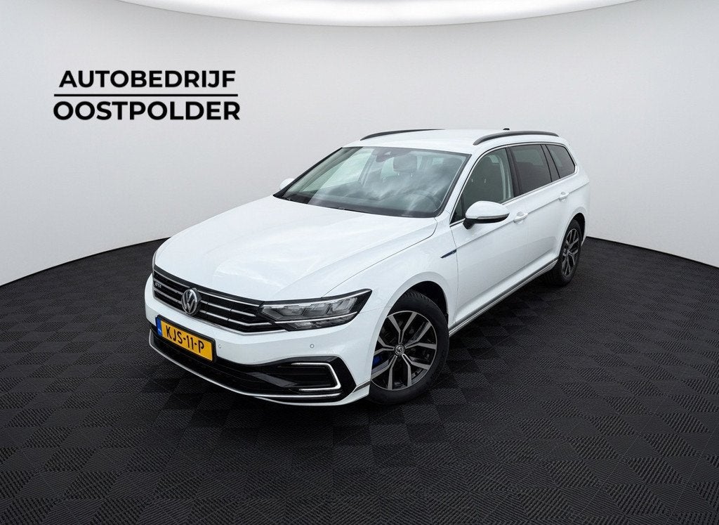 Volkswagen Passat Variant 1.4 TSI PHEV GTE Business, Stof, Gebruikt, Wit, Plug-in hybride