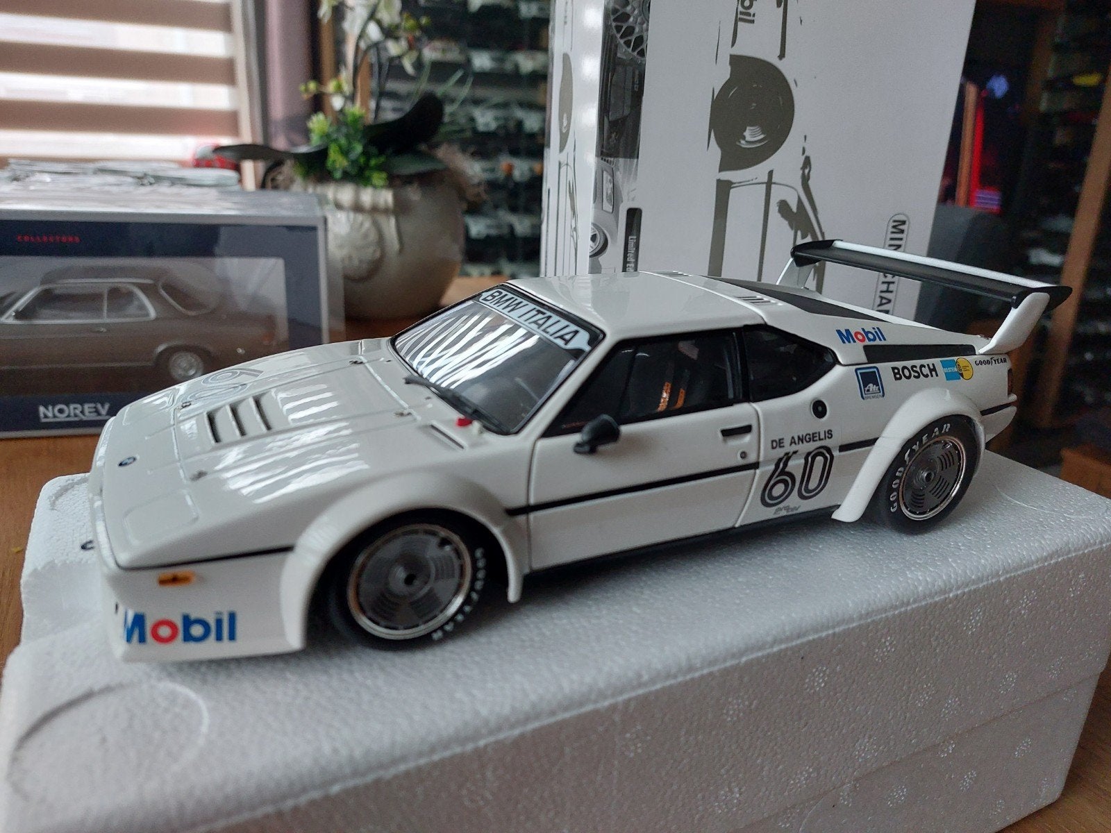 Minichamps 1/18 Bmw M1 Procar Zolder Winner 1979, Ophalen of Verzenden, Zo goed als nieuw, MiniChamps