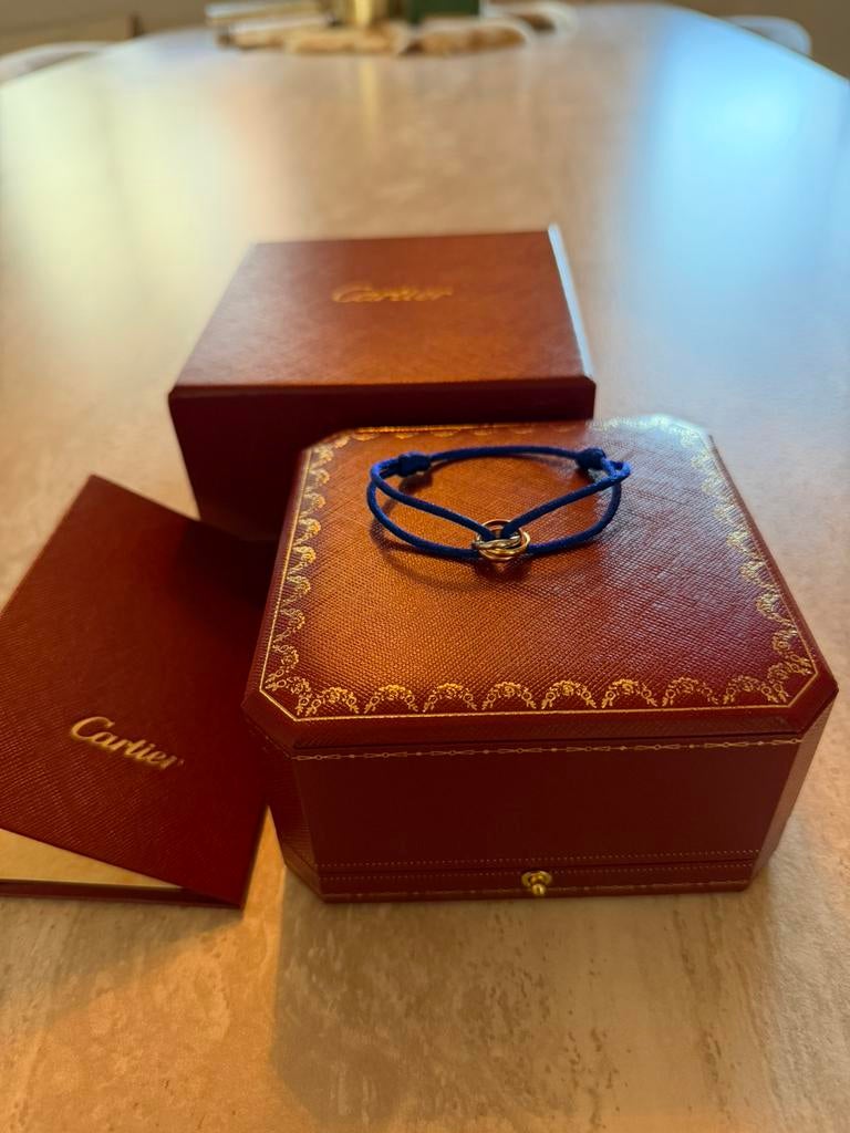 Cartier trinity bracelet, Ophalen of Verzenden, Zo goed als nieuw, Blauw, Overige materialen