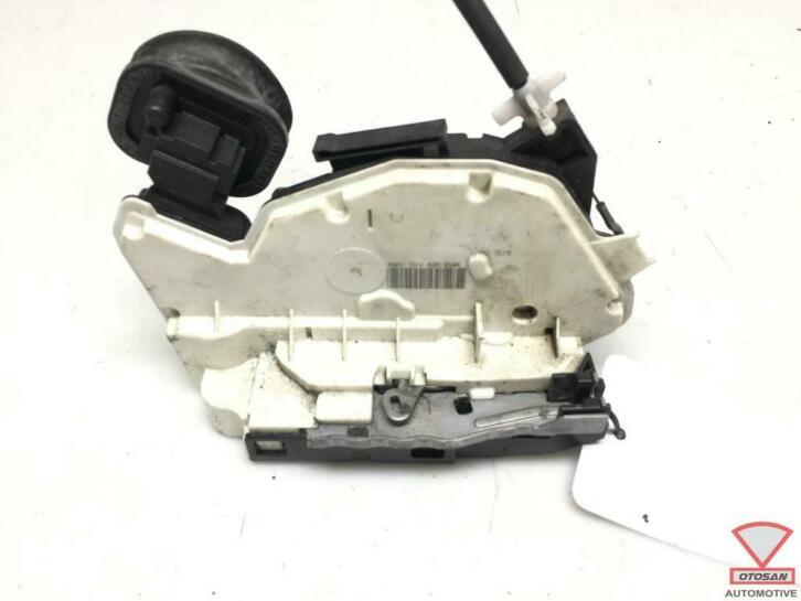vw golf 6 vag portierslot deurslot rechts achter 5k4839016k, Gebruikt, Volkswagen, Volkswagen AG, Achter
