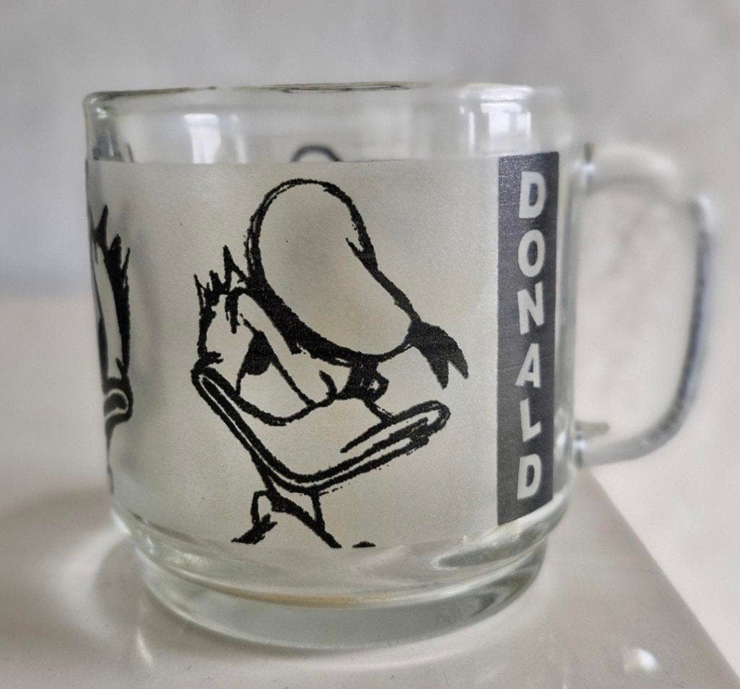 Disney Theeglas Donald Duck, Ophalen of Verzenden, Overige stijlen, Kop(pen) en/of Schotel(s), Glas