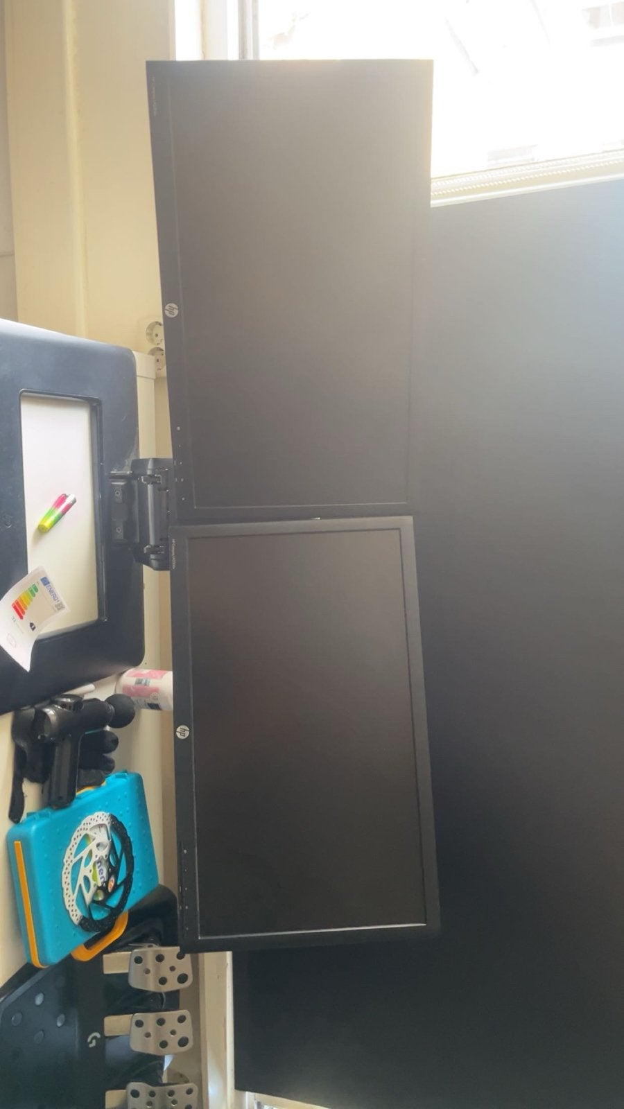 HP E231 monitor met VESA-beugel, Computers en Software, In hoogte verstelbaar, Full HD, Ophalen of Verzenden, Zo goed als nieuw