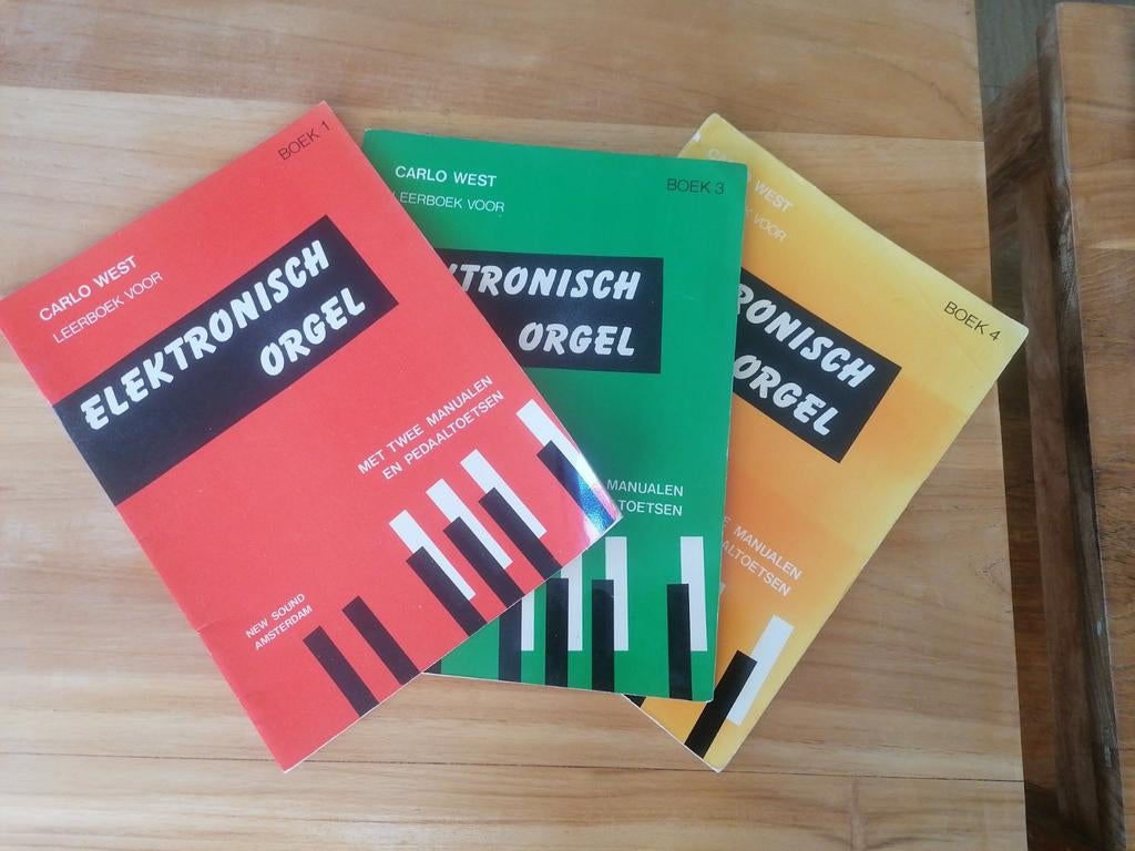 Carlo West Leerboek voor Elektronisch Orgel (Boek 1, 3, 4), Muziek en Instrumenten, Ophalen of Verzenden