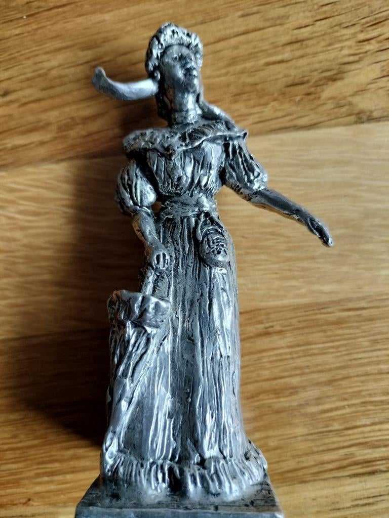 Vintage Tinnen Beeldje Soldaar Houten Vrouw, Antiek en Kunst, Antiek | Tin, Ophalen of Verzenden