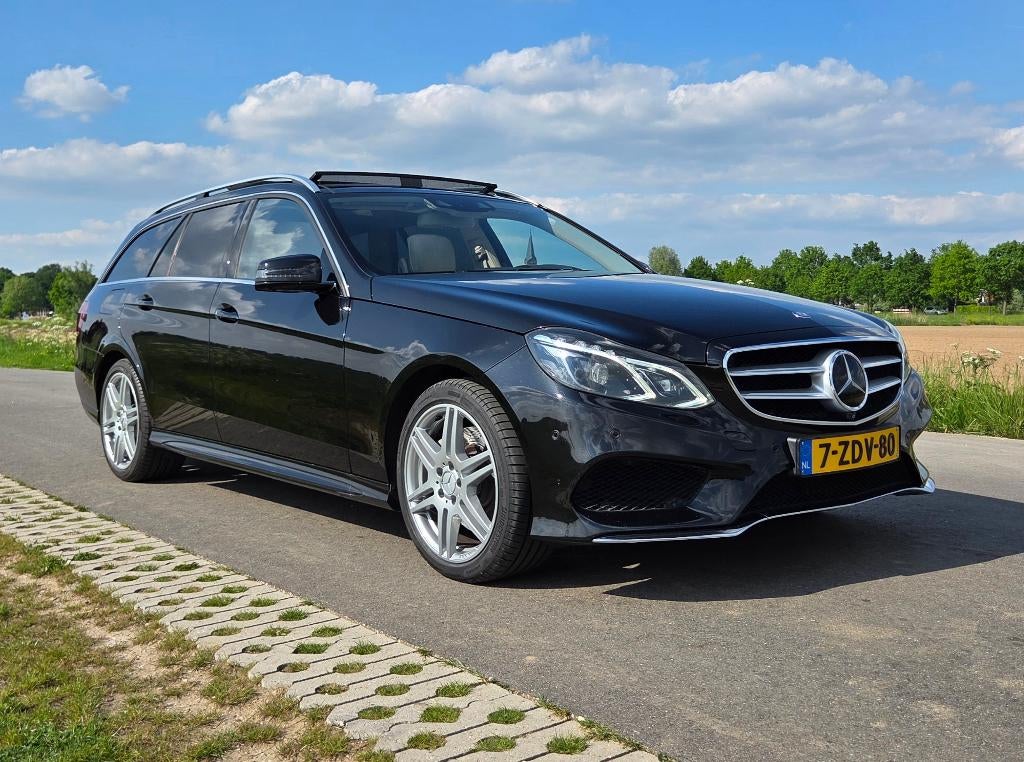 Mercedes Benz E400 W212 2013 unieke uitvoering en onderhoud, Achterwielaandrijving, Leder, Stationwagon, Automatische klimaatregeling