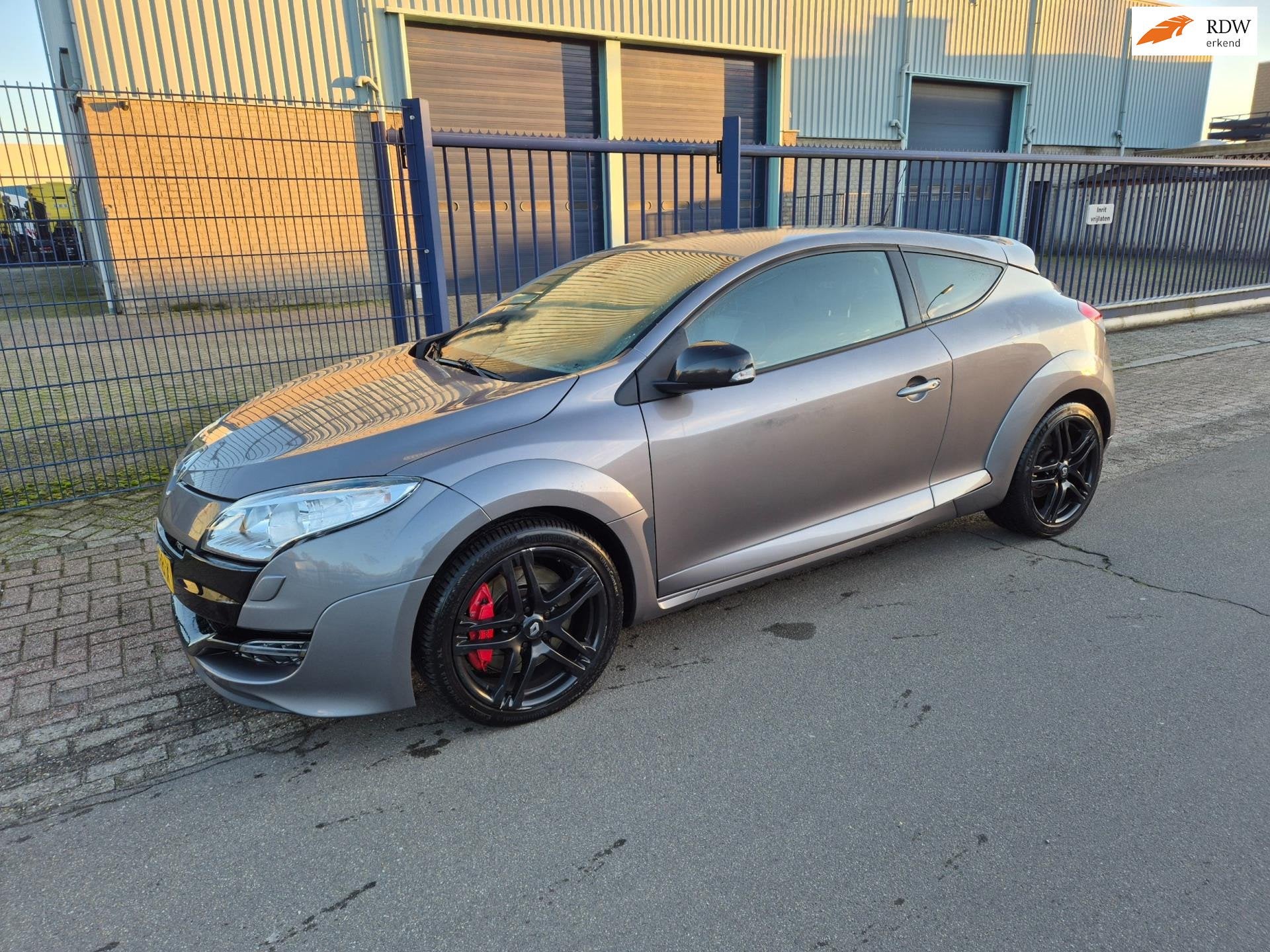 Renault Mégane Coupé 2.0 RS Turbo 250 *LEER*NAVI*UNIEK!, Auto's, Voorwielaandrijving, 1362 kg, Gebruikt, Zwart