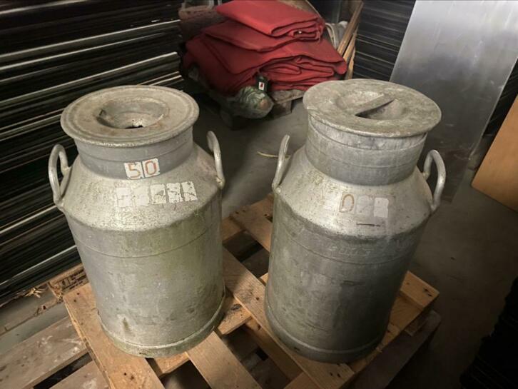 2 melktank's, Huis en Inrichting, Woonaccessoires | Overige, Gebruikt, Ophalen
