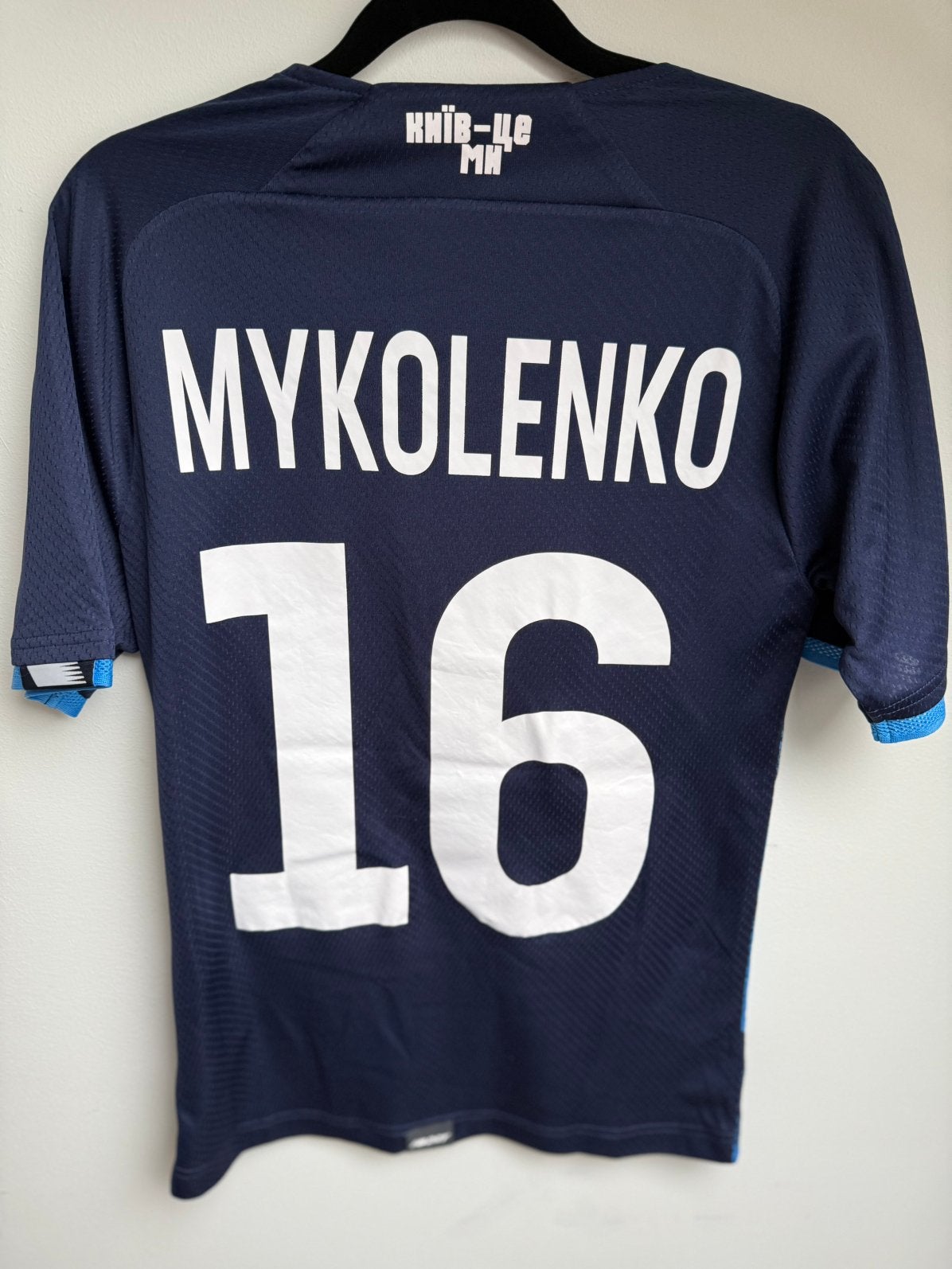 2021-22 Dynamo Kyiv Player Issue Away Shirt Mykolenko #16 S, Sport en Fitness, Maat S, Ophalen of Verzenden, Zo goed als nieuw