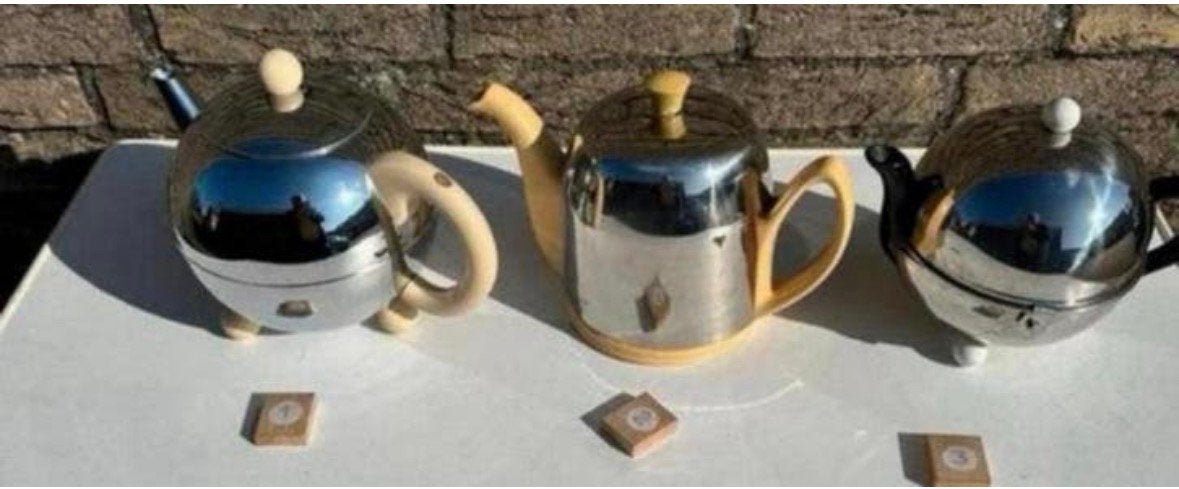 Retro 3 stuks Thee potten met uniek warmhoud systeem, Ophalen of Verzenden, Gebruikt