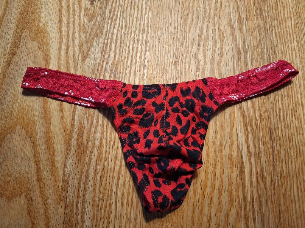 heren string maat L, Verzenden, Rood, Overige typen