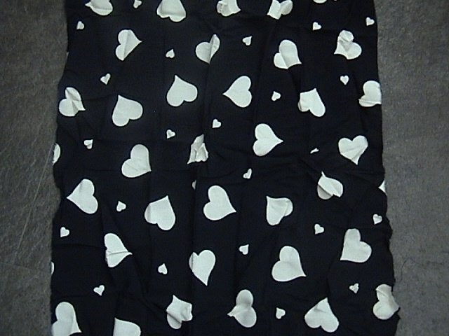zwart met witte hartjes - 150 x 50 cm enkel, Hobby en Vrije tijd, Overige materialen, Zwart, Nieuw, Ophalen of Verzenden
