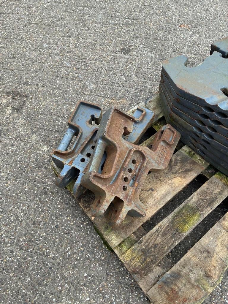 Ford 10S/40S 40 KG Middentrekhaakgewicht, Ophalen, Gebruikt, Ford, Carrosserie en Plaatwerk