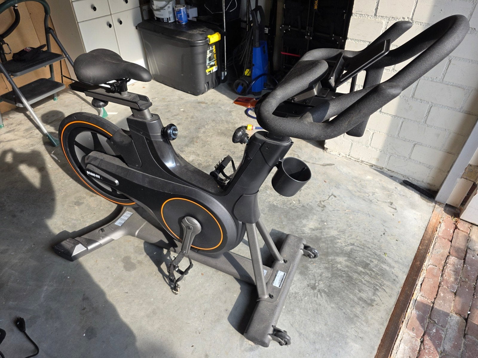 Spinningfiets voor thuisgebruik - Zo goed als nieuw, Ophalen, Nieuw, Metaal, Benen