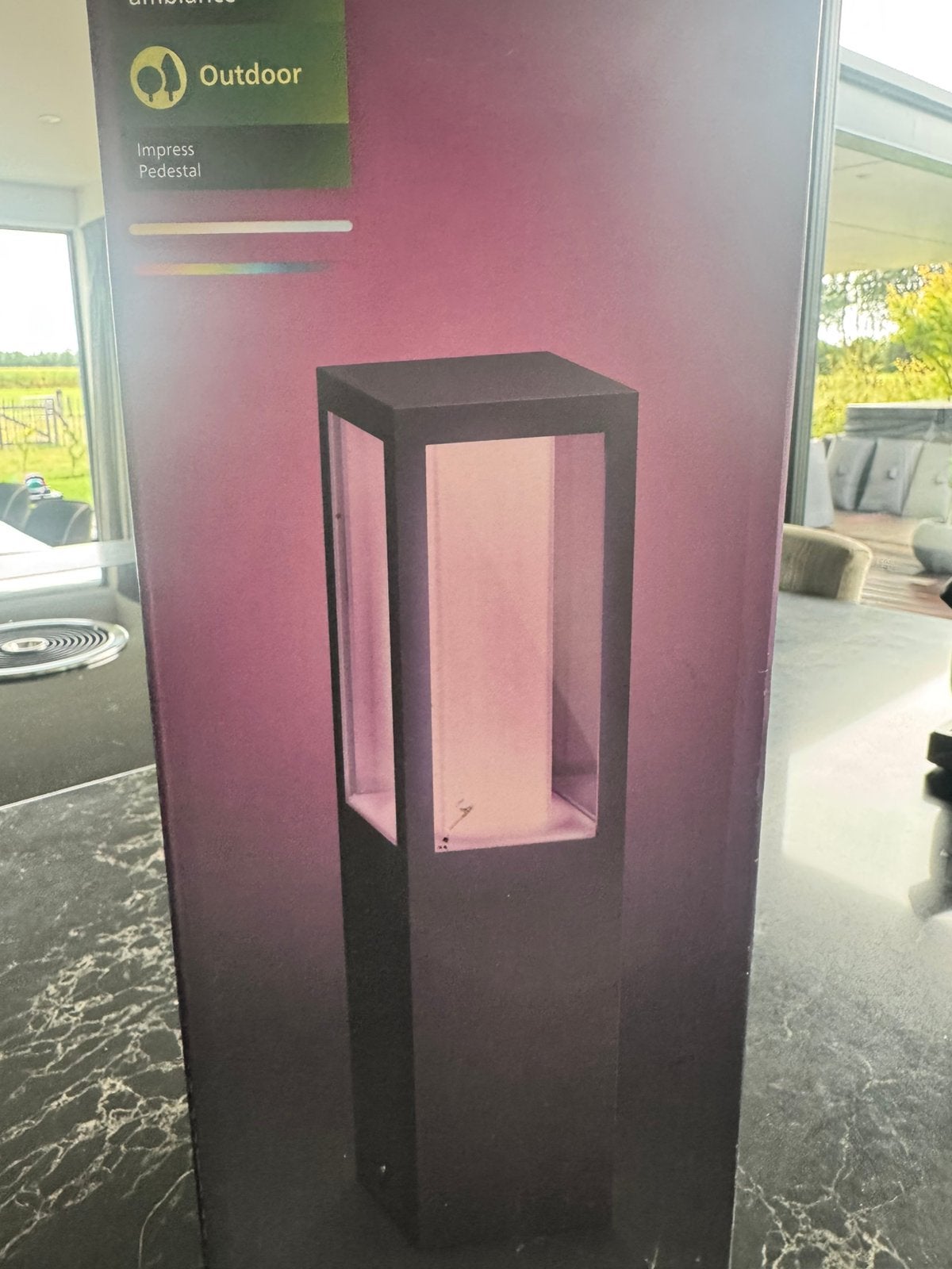 Philips Hue Impress Pedestal Outdoor – nieuw in doos, Minder dan 50 watt, Overige typen, Ophalen of Verzenden, Netvoeding