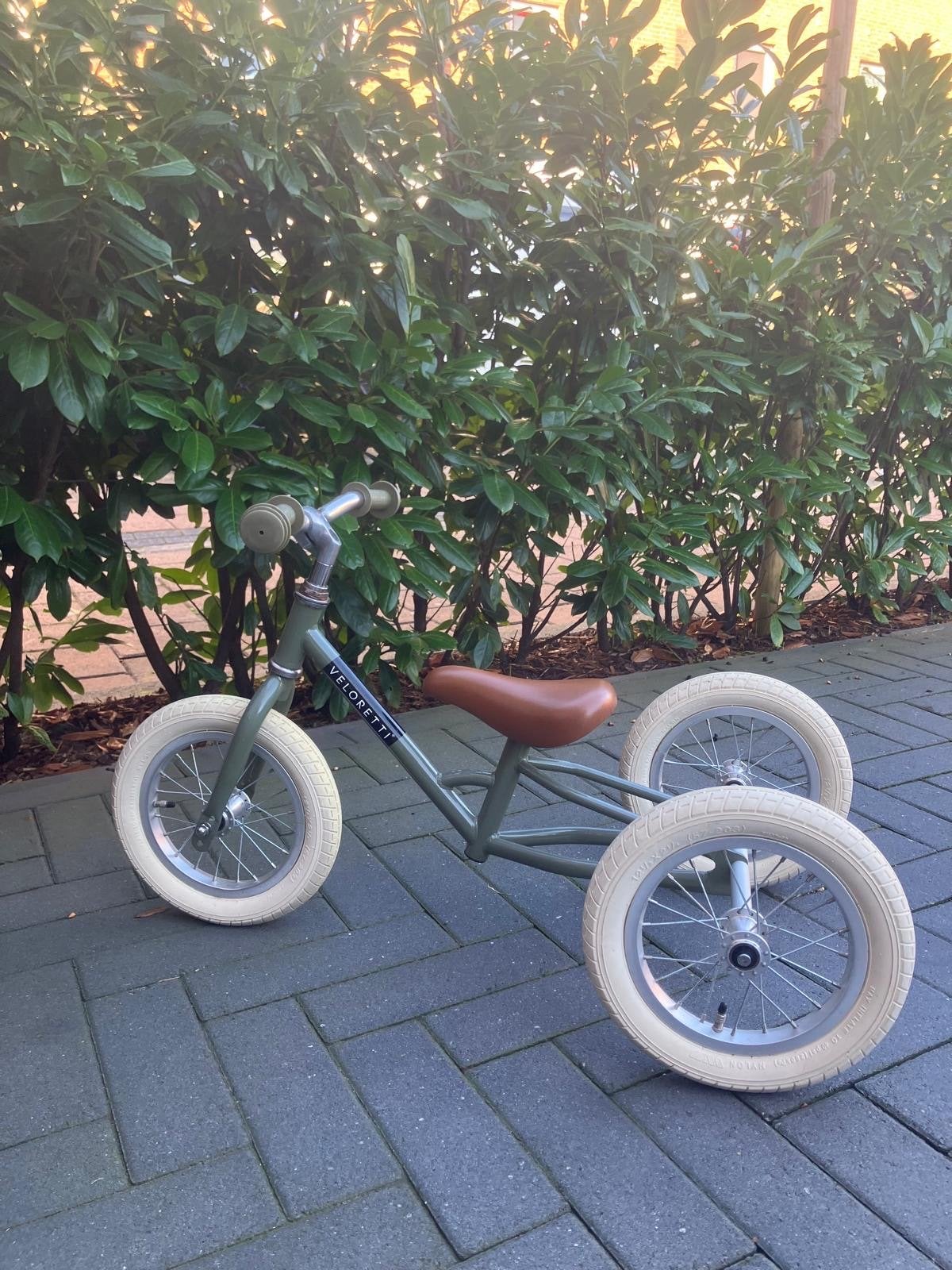 Veloretti loopfiets, licht gebruikt, top staat, Ophalen of Verzenden, Zo goed als nieuw, Verstelbare zitting