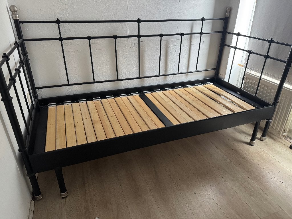 Frans Bed Ledikant  1 of 2 pers, Ophalen, Gebruikt, Zwart, Tweepersoons