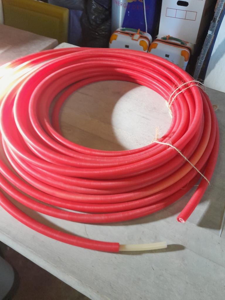 35m 15mm cv slang met rode mantelbuis, Ophalen of Verzenden, Overige materialen, Minder dan 2 meter, Overige typen