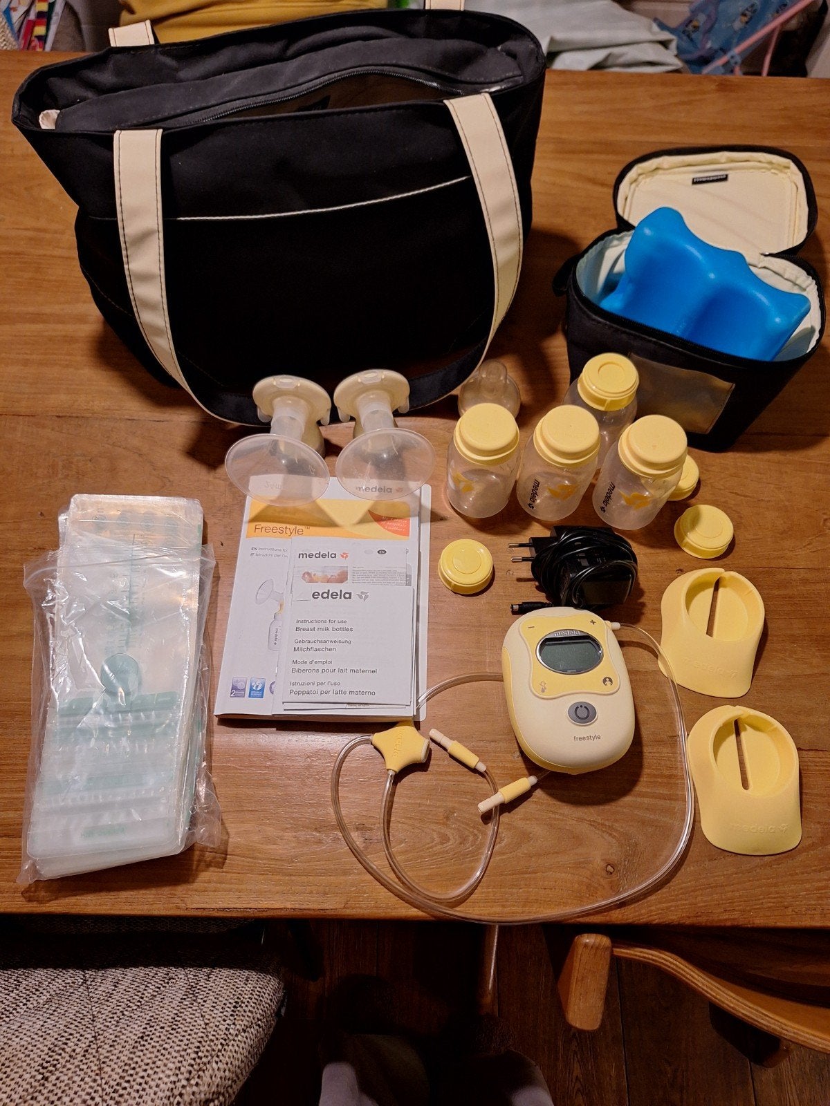 Medela pump, Gebruikt, Medela, Borstkolf, Ophalen of Verzenden