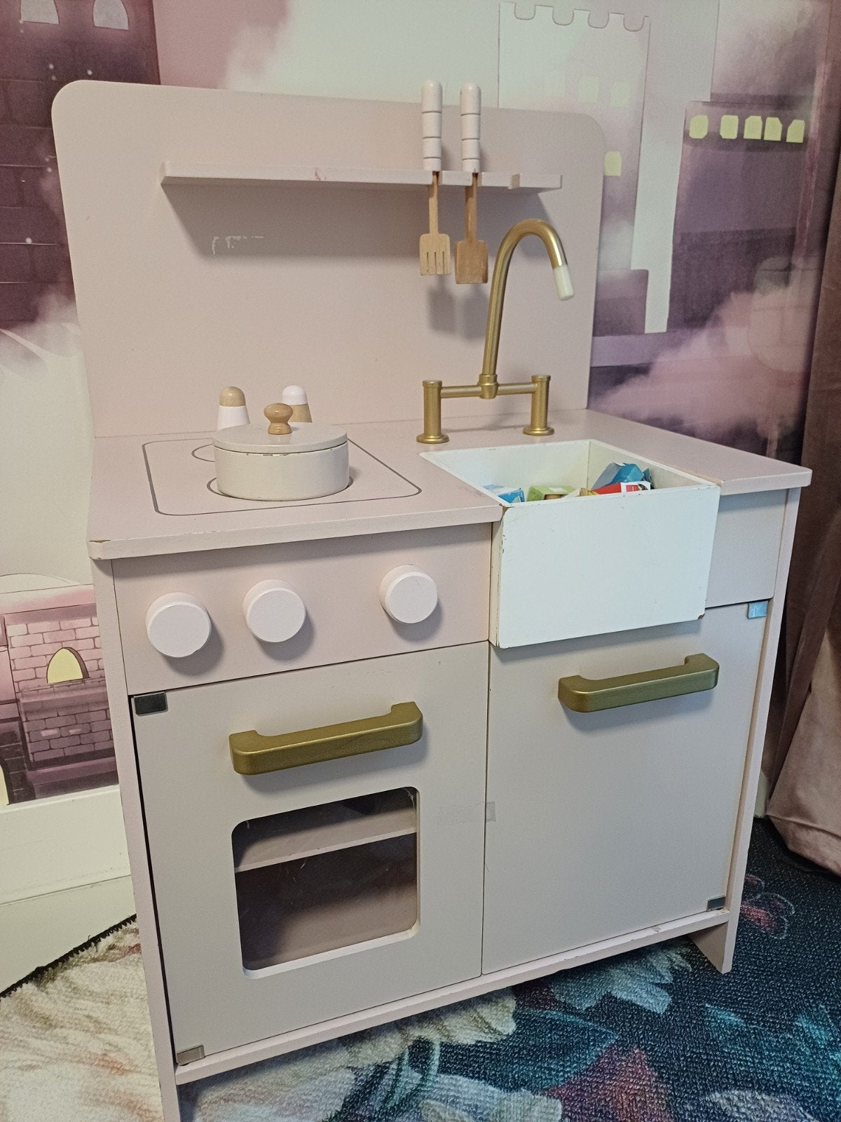 Houten speelkeuken Petit Amelie roze, Ophalen, Gebruikt