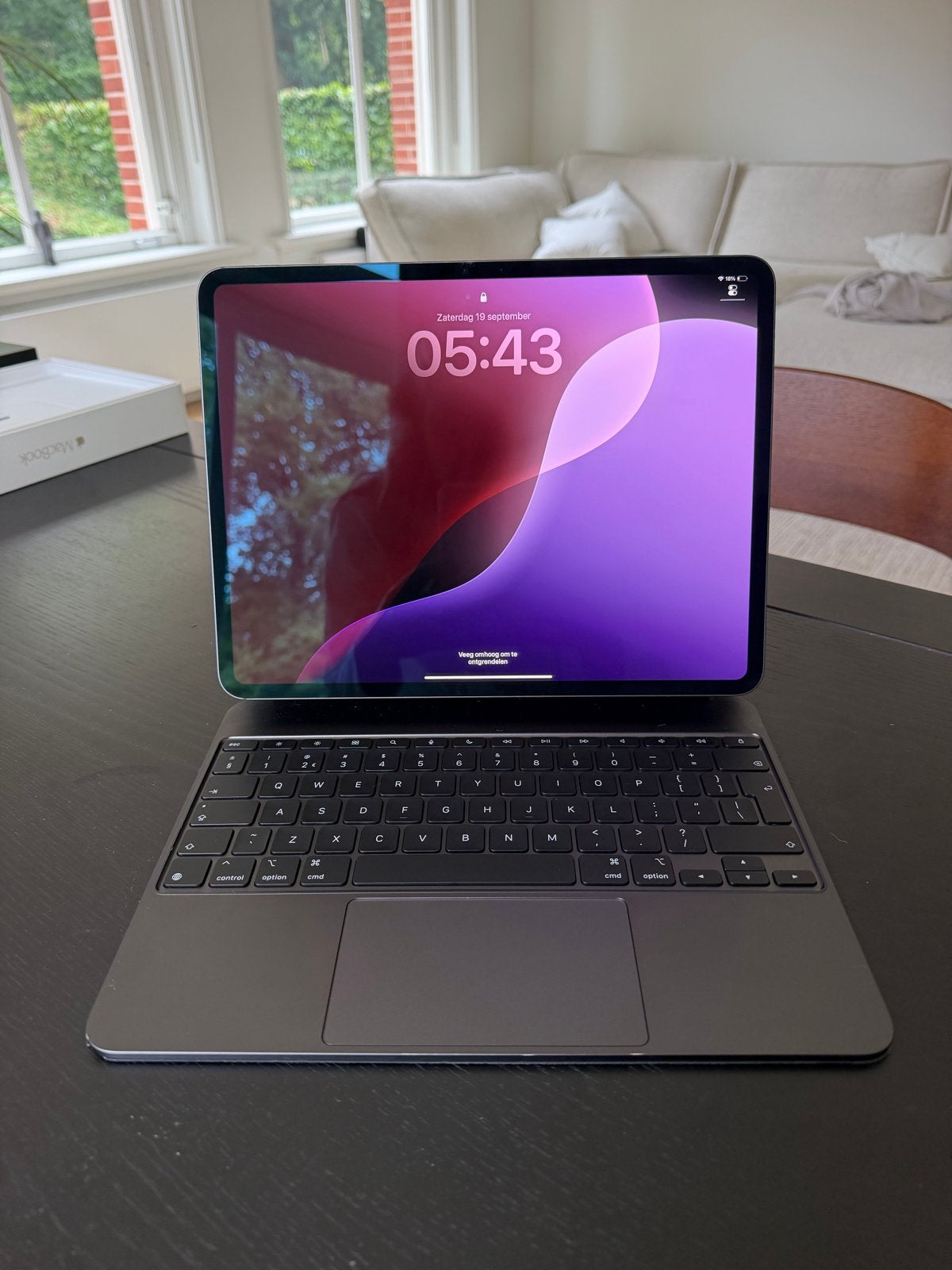 Nieuwe iPad Pro 13 inch (M4) 1TB Magic Keyboard, 13 inch of meer, Zwart, Ophalen of Verzenden, Zo goed als nieuw