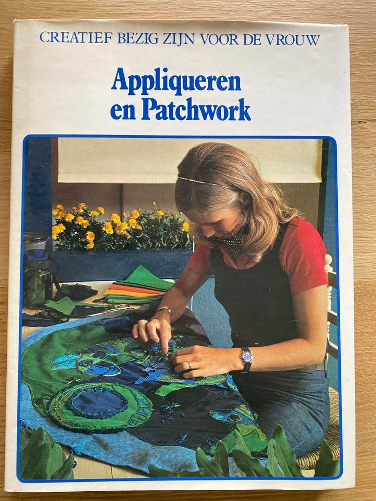 Handwerkboek: Appliqueren en Patchwork - Creatief Bezig, Boeken, Ophalen of Verzenden, Gelezen, Borduren en Naaien