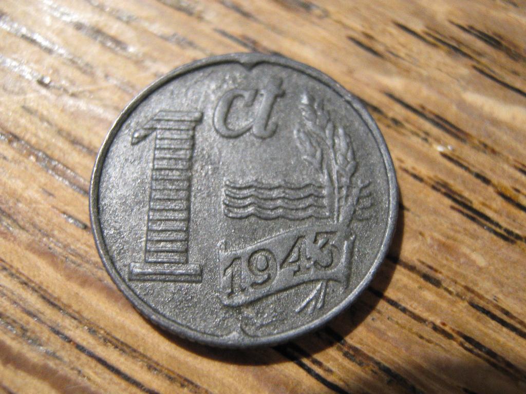 Oorlogsgeld WW2, Zinken Cent 1943, Duitse bezetting #336, Ophalen of Verzenden, Koningin Wilhelmina, 1 cent, Losse munt
