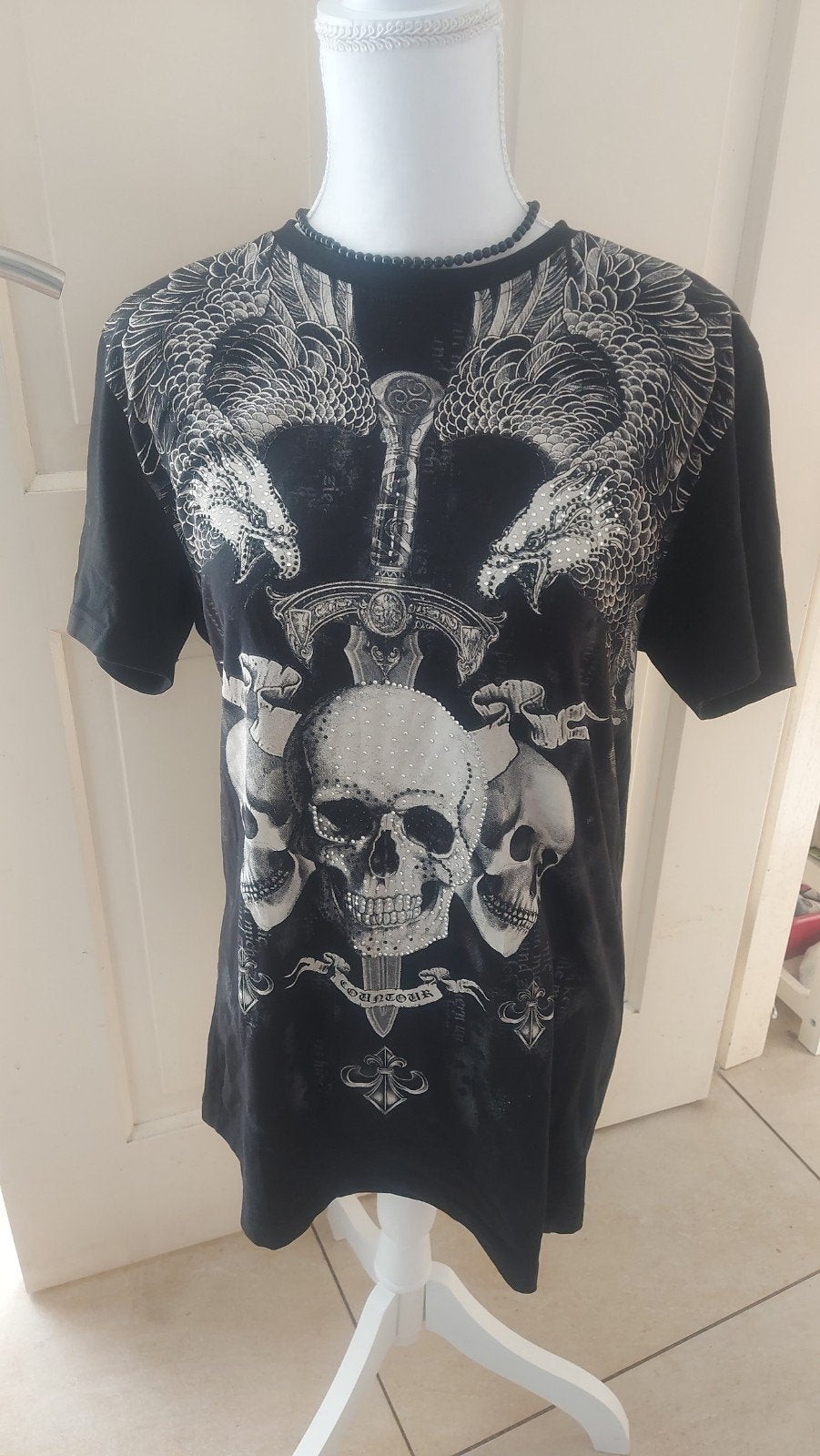 Zwart T-shirt met schedels en draken - Maat M, Onbekend, Maat 48/50 (M), Zwart, Ophalen of Verzenden