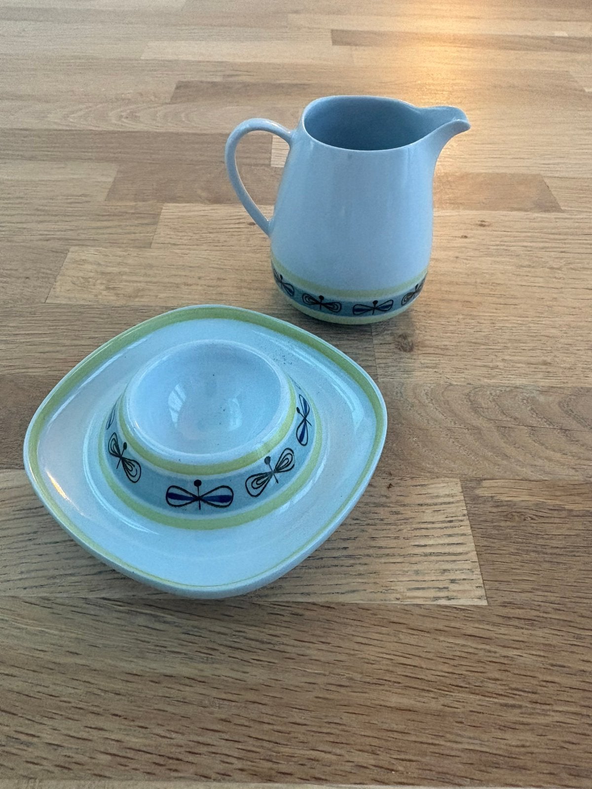 Royal Sphinx / Regout Libel eierdopje en melkkannetje, Ophalen of Verzenden