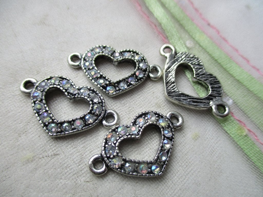 401/ tibetiaans zilveren rhinestone harten connectors, Ophalen of Verzenden, Nieuw, Tussenstuk of Tussenkraal